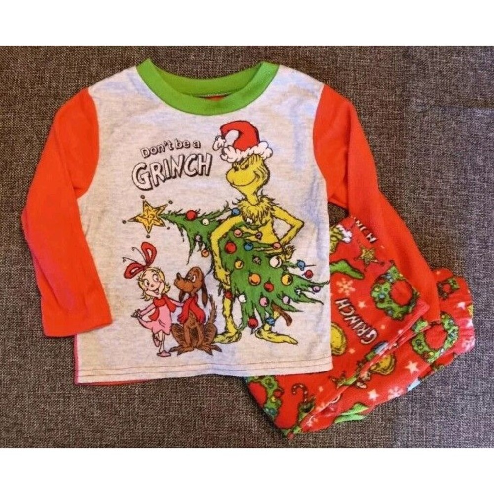 pajama 2T Dr Suess 2 piece Holiday Christmas sleepwear Set Grinch